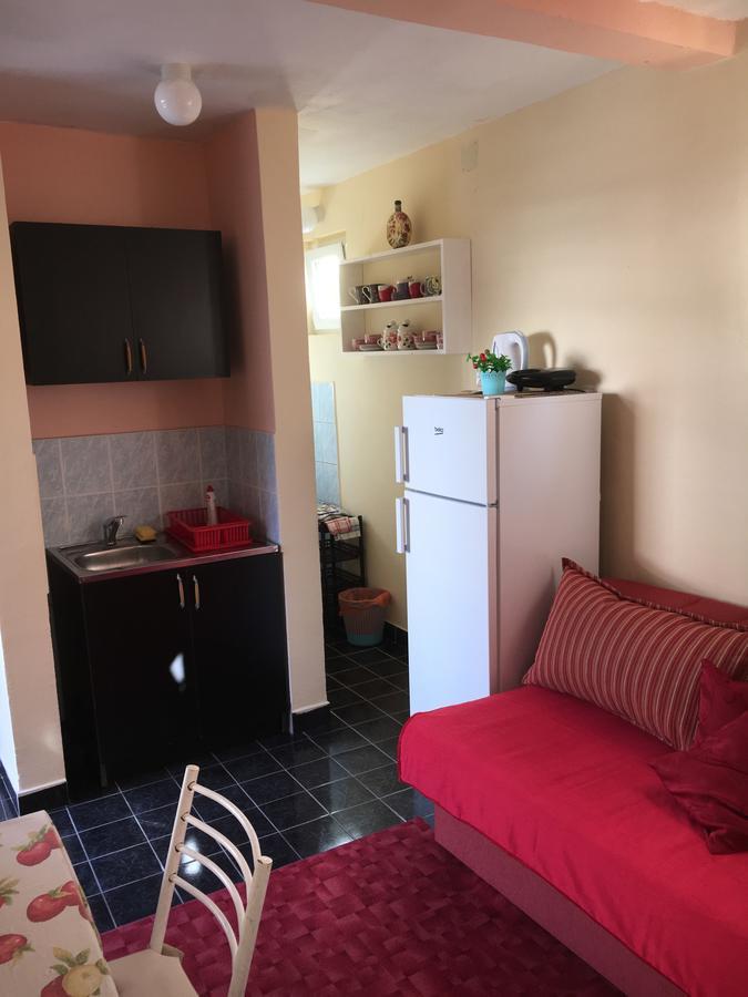 Apartman Tatjana ストモレ エクステリア 写真