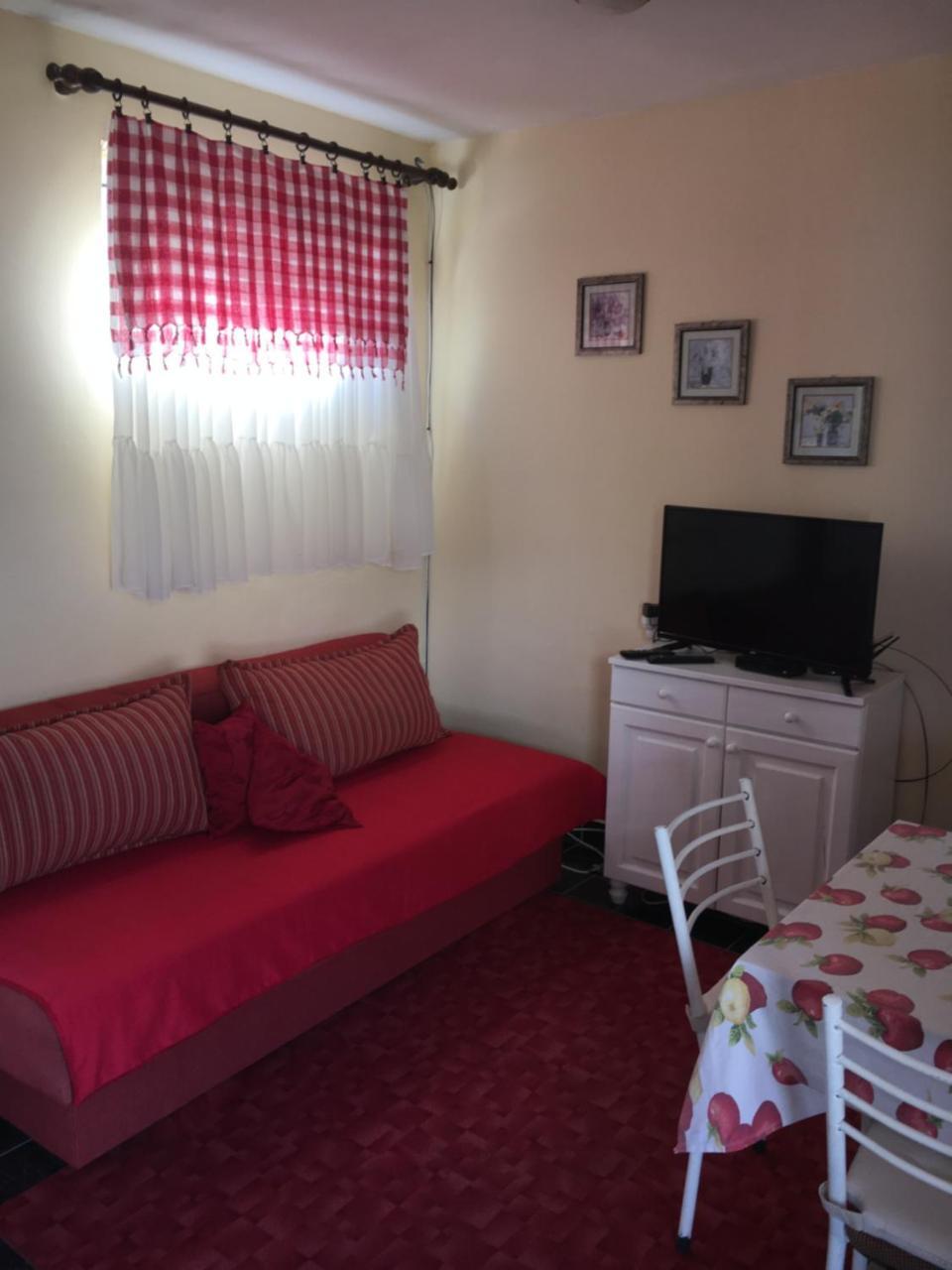 Apartman Tatjana ストモレ エクステリア 写真