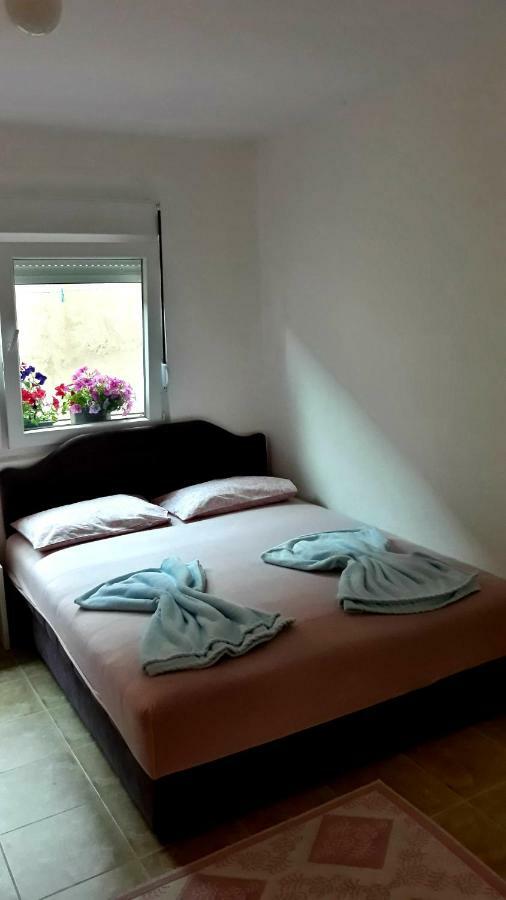 Apartman Tatjana ストモレ エクステリア 写真