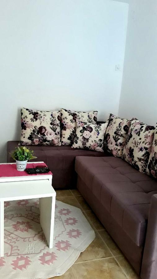 Apartman Tatjana ストモレ エクステリア 写真