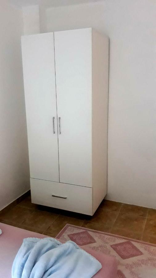 Apartman Tatjana ストモレ エクステリア 写真